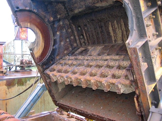 廢鐵破碎機(jī)篩網(wǎng)